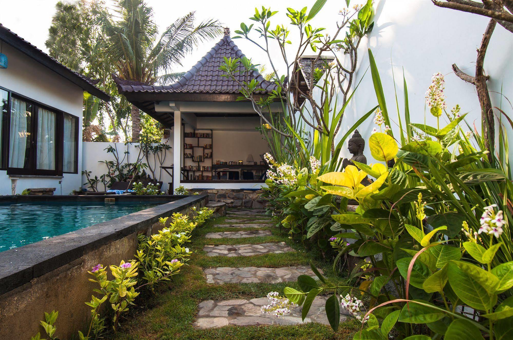 Ambary House Gili Trawangan- 2 Bedroom Private Villa, Pool Exterior photo